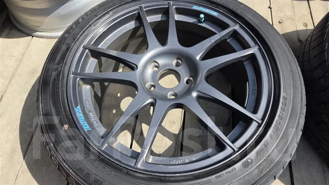 Dunlop Direzza