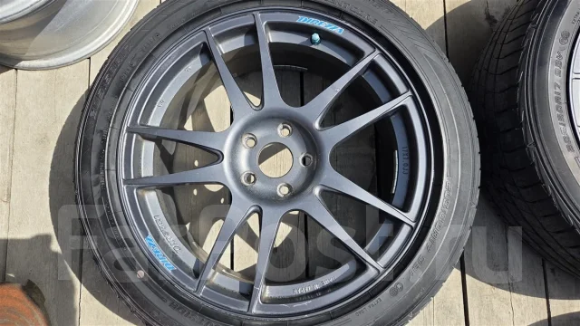 Dunlop Direzza