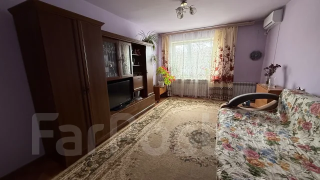 ������ ��� 1/2 � �. ������. �-� ����������, ��� 64.5��&sup2;, ������� 15����., ����: �����������, ������������� 22 ��� ����