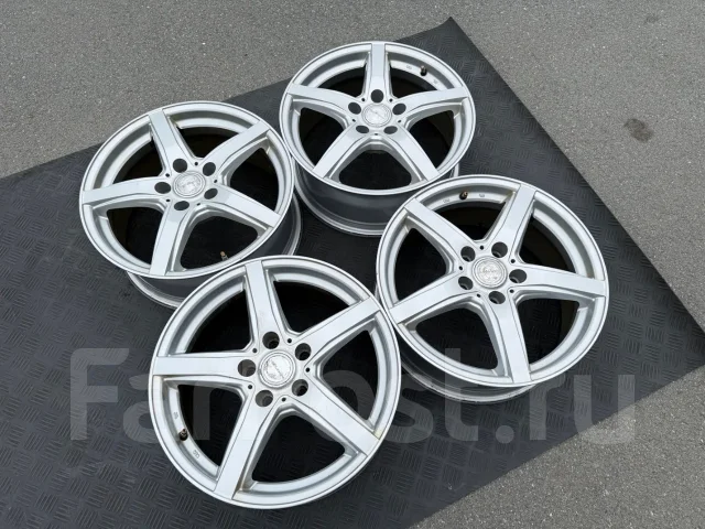 Violento. 7.0x17", 5x114.3, ET38, �� 73���. ����