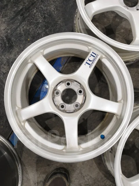 Advan Racing TCIII. 7.5x17", 5x100, ET48 ����