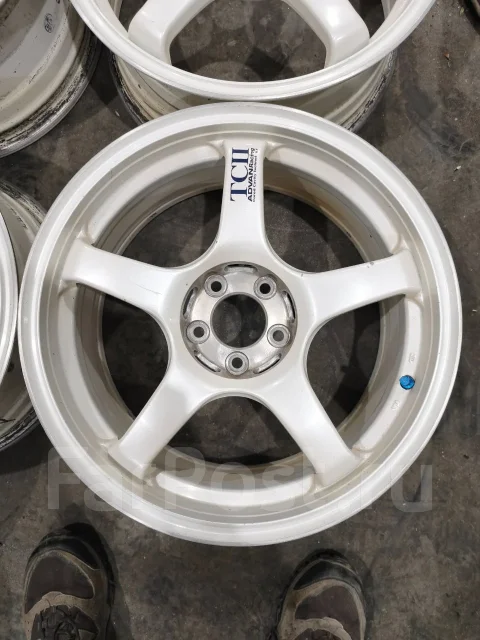 Advan Racing TCIII. 7.5x17", 5x100, ET48 ����