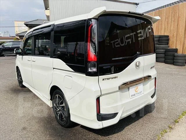 Honda Stepwgn. ��������, ��������, 1.5 (150��.�.), ������, 45 300����. ��, �/�. ��� ����� �� ������������ ����