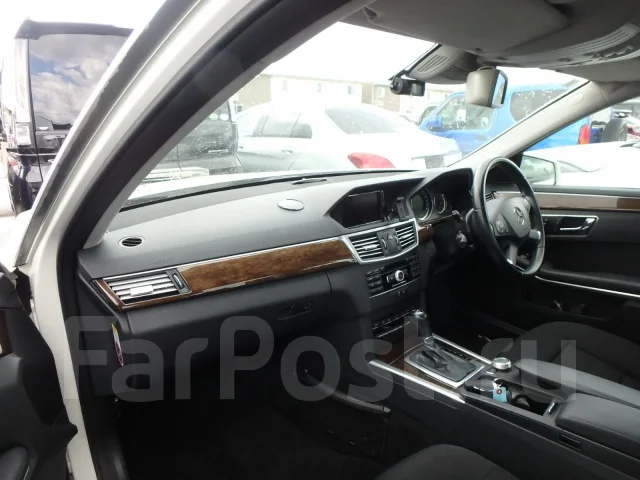 Mercedes-Benz E-Class. WDD212047, M271DE18AL ����