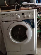 Indesit. �������� 6��� ����