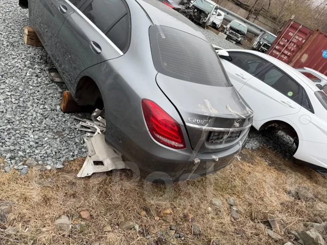 Mercedes-Benz C-Class. C200 ����