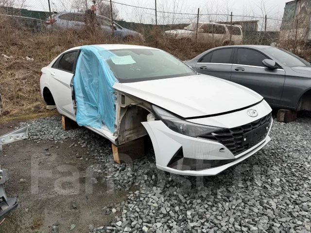 Hyundai Avante. CN7 ����