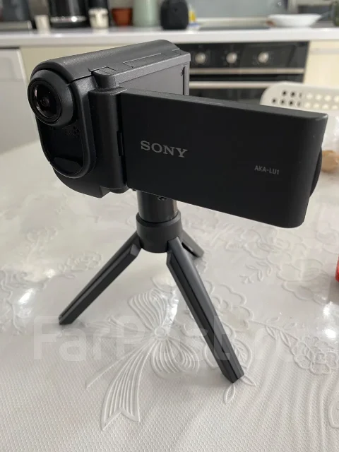 Sony. 10 - 14.9 ��, � ���������� ����