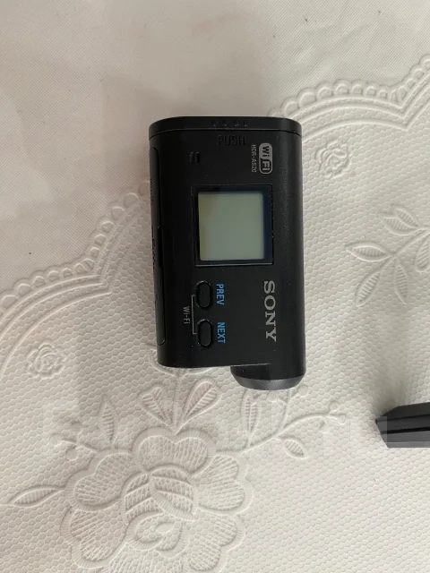 Sony. 10 - 14.9 ��, � ���������� ����