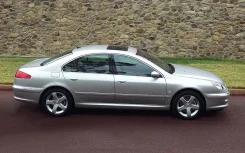 Peugeot 607 ����