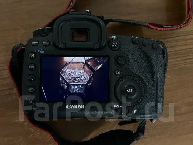 Canon EOS 5D Mark III ����