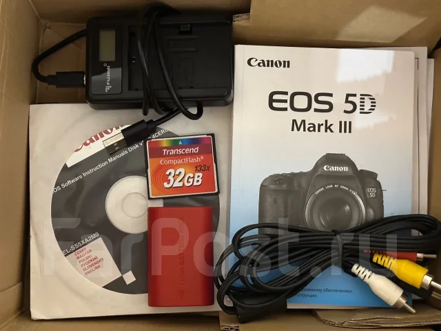 Canon EOS 5D Mark III ����