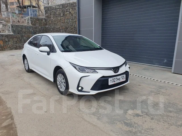 Toyota Corolla Axio. ��� �������� ����