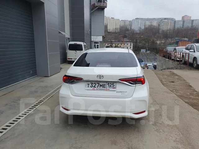 Toyota Corolla Axio. ��� �������� ����
