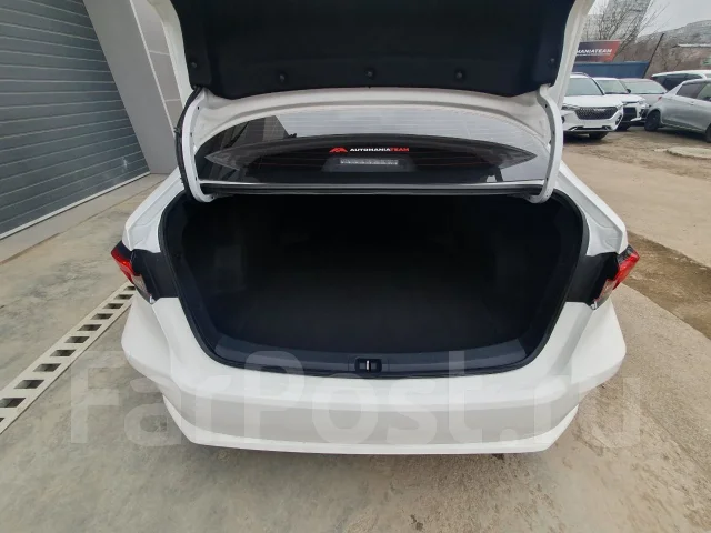 Toyota Corolla Axio. ��� �������� ����