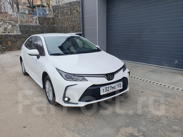 Toyota Corolla Axio. ��� �������� ����