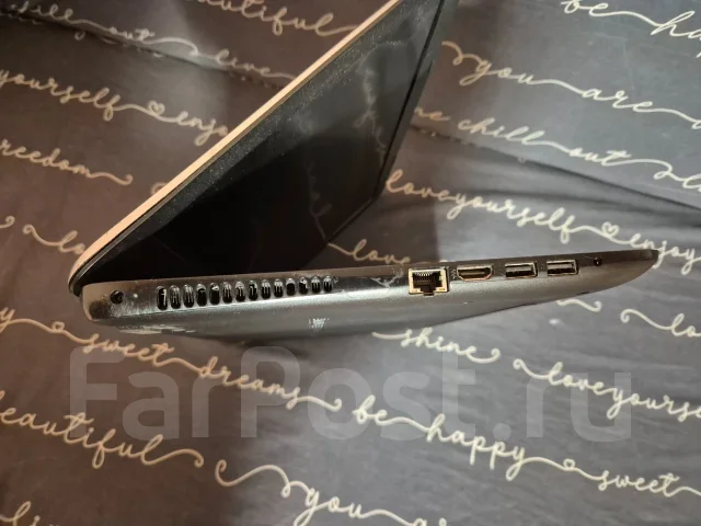 HP. 15.6", 2����, ��� 4 ��, ���� 250���, WiFi: 1, Bluetooth: 1, ����������� �� 3��. ����
