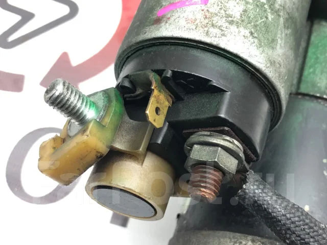 ������� Mazda Mazda3 BK LF17 L81318400 ����