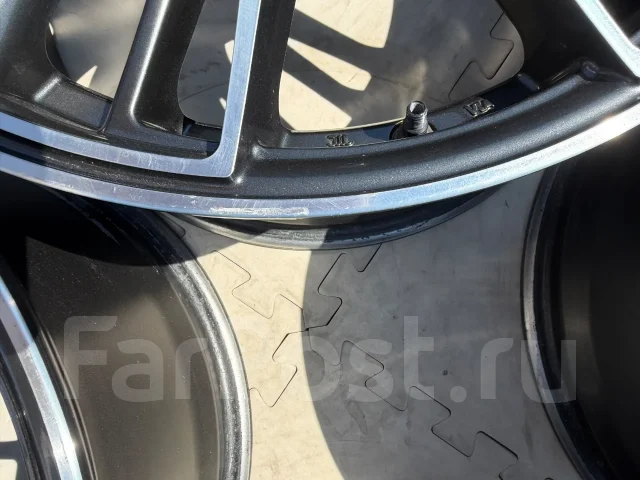 Bridgestone Reigner. 8.0x18", 5x114.3, ET35, �� 73,1���. ����