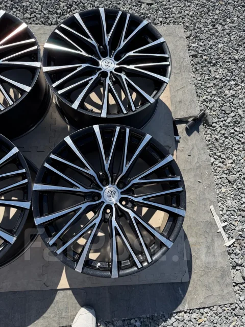 Work Balmung. 8.5x20", 5x114.3, ET38, �� 72���. ����