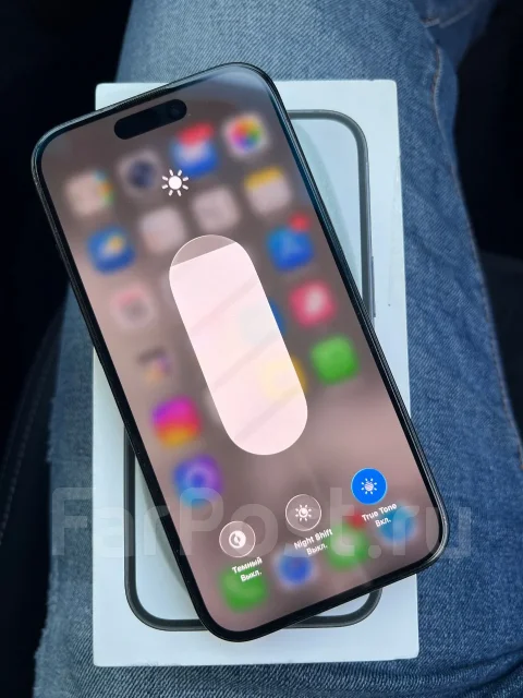 Apple iPhone 15. �/�, 256 ��, ������, 3G, 4G LTE, 5G, Dual-SIM, ����������, NFC, eSIM, ������� �������, ������������ ������� ����
