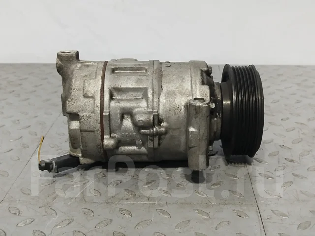 ���������� ������������ AUDI A4 8K0260805 8K0260805 ����