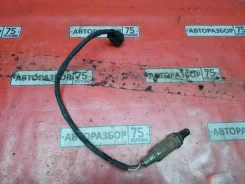 ������ ����������� Mazda Demio 1996 B31R18861A DW5W B5E B31R18861A ����