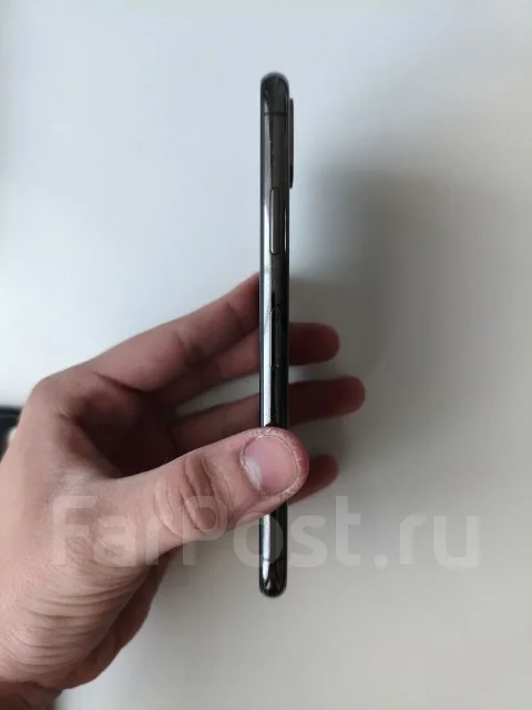 Apple iPhone X. �/�, 256 ��, ������, 4G LTE, NFC ����