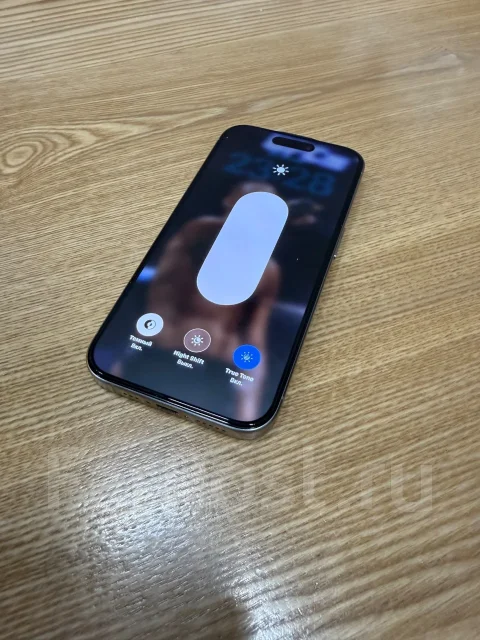 Apple iPhone 15 Pro. �/�, 128 ��, �����, 3G, 4G LTE, 5G, Dual-SIM, NFC ����