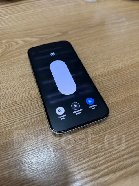 Apple iPhone 15 Pro. �/�, 128 ��, �����, 3G, 4G LTE, 5G, Dual-SIM, NFC ����