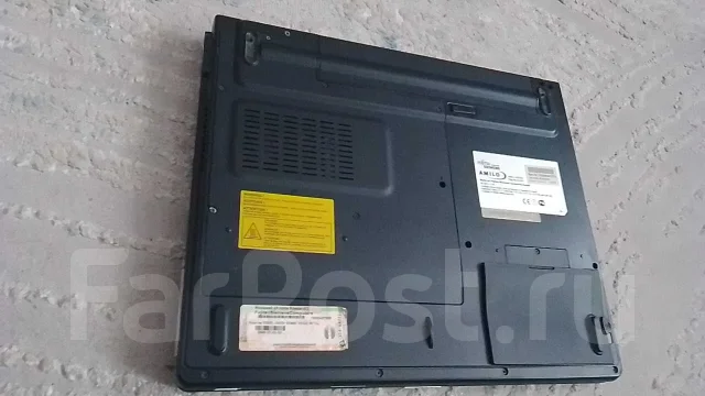 Fujitsu Siemens Amilo M7405. 15", 1,7����, ��� 512 ��, WiFi: 1 ����