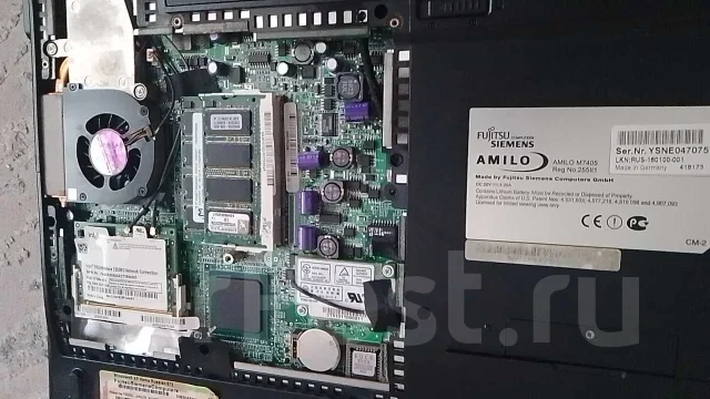 Fujitsu Siemens Amilo M7405. 15", 1,7����, ��� 512 ��, WiFi: 1 ����