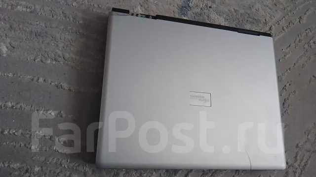 Fujitsu Siemens Amilo M7405. 15", 1,7����, ��� 512 ��, WiFi: 1 ����