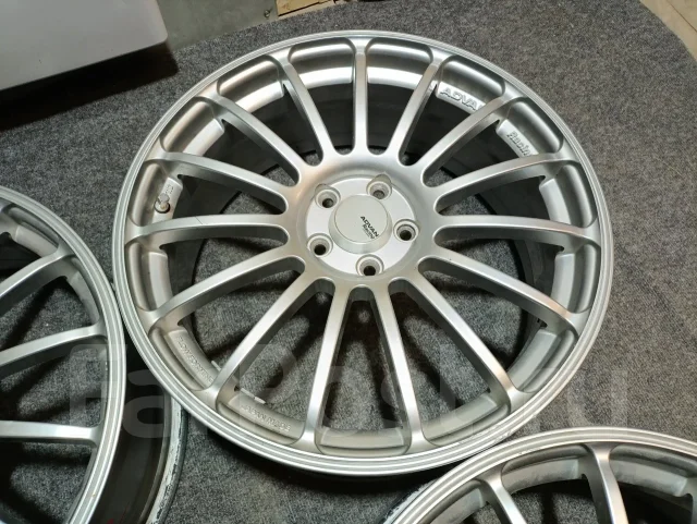 Advan Racing RT. 7.0x18", 5x100, ET50, �� 62���. ����