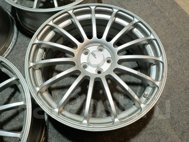 Advan Racing RT. 7.0x18", 5x100, ET50, �� 62���. ����