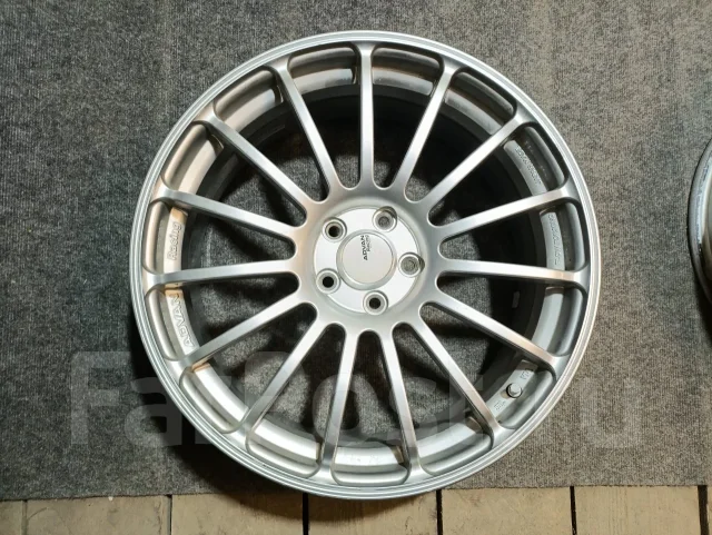 Advan Racing RT. 7.0x18", 5x100, ET50, �� 62���. ����