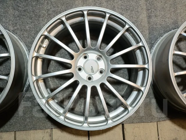Advan Racing RT. 7.0x18", 5x100, ET50, �� 62���. ����