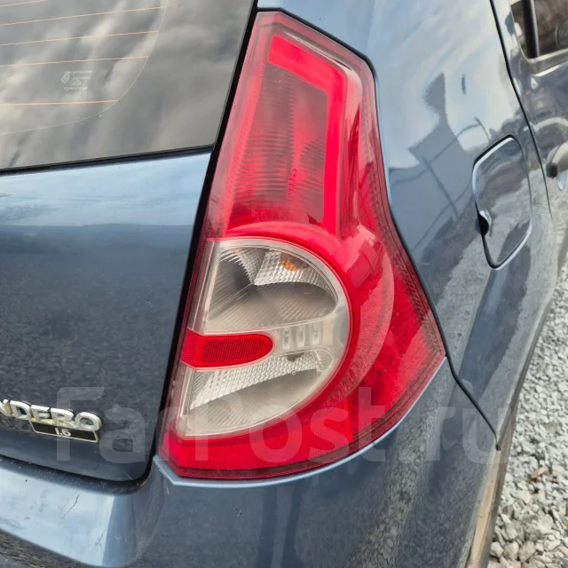 Renault Sandero. K7JF710 ����