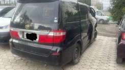 Toyota Alphard. ANH100090838 ����