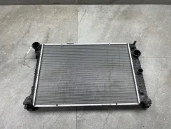 �������� ��� Mercedes-Benz E-class 2015 A2045003703 W212 276850 A2045003703 ����