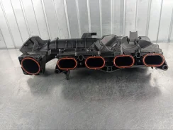 ��������� �������� Mercedes CLA 2013 A2700900737 C117 M270 2.0TI A2700900737 ����