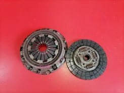������� ��������� Toyota Avensis 2005 3121005041 ZZT251R 1ZZ-FE 3121005041 ����
