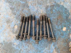����� ��� Mitsubishi Dion 2000 MD191470 CR9W 4G63 MD191470 ����