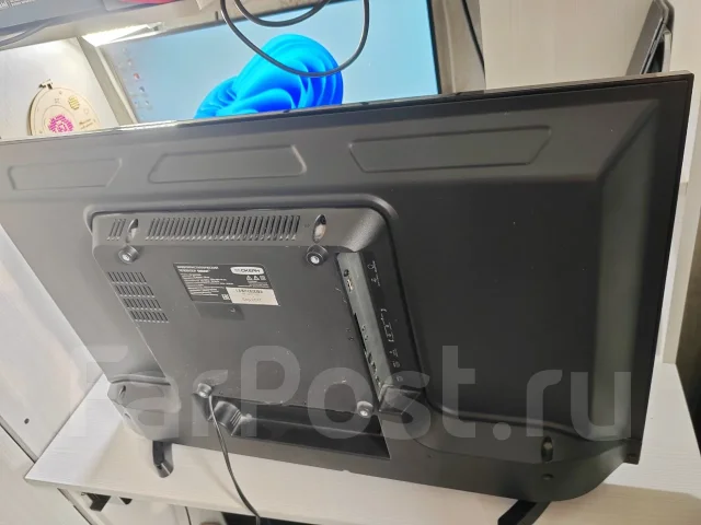 ����� HD 32C1090. LED ����