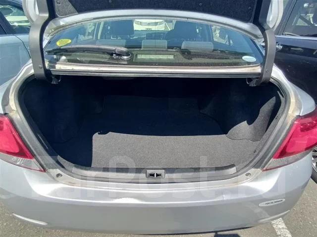 Toyota Allion. ZRT265, 2ZRFAE ����