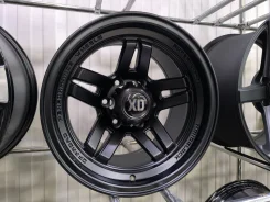 MLJ XD. 9.0x16", 6x139.7, ET-30, �� 110,5���. ����