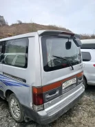 Mazda Bongo Friendee. SGLR, WLT ����