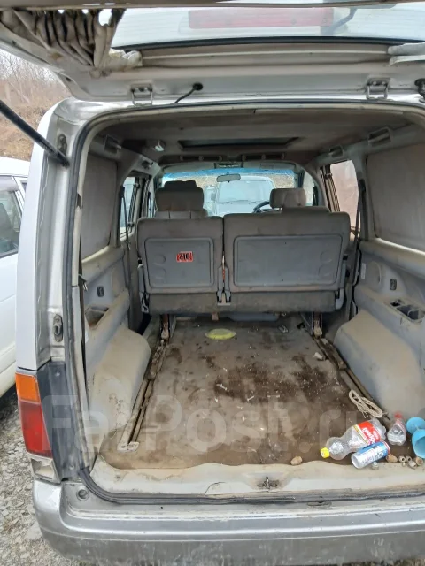 Mazda Bongo Friendee. SGLR, WLT ����