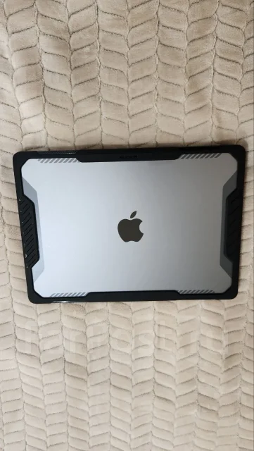 Apple MacBook Pro 14 2021. 14", ��� 16 ��, ���� 512���, WiFi: 1, Bluetooth: 1 ����