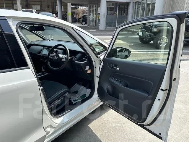 Honda Fit. �������, ��������, 1.3 (98��.�.), ������, 29 000����. ��, �/�, ��� ���. ��� ����� �� �����-���������� ����
